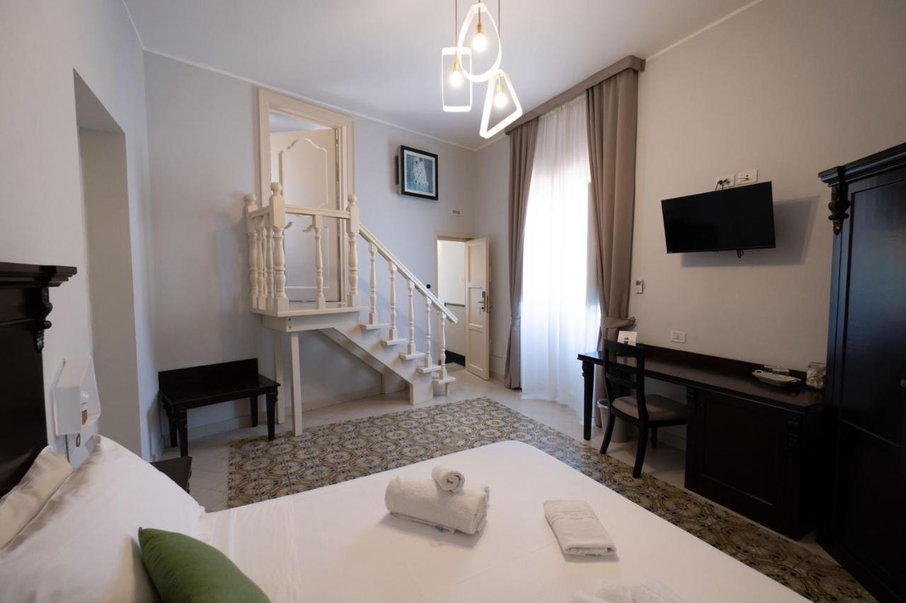 Hotel Borgo Di Ciaula Santa Flavia Luaran gambar