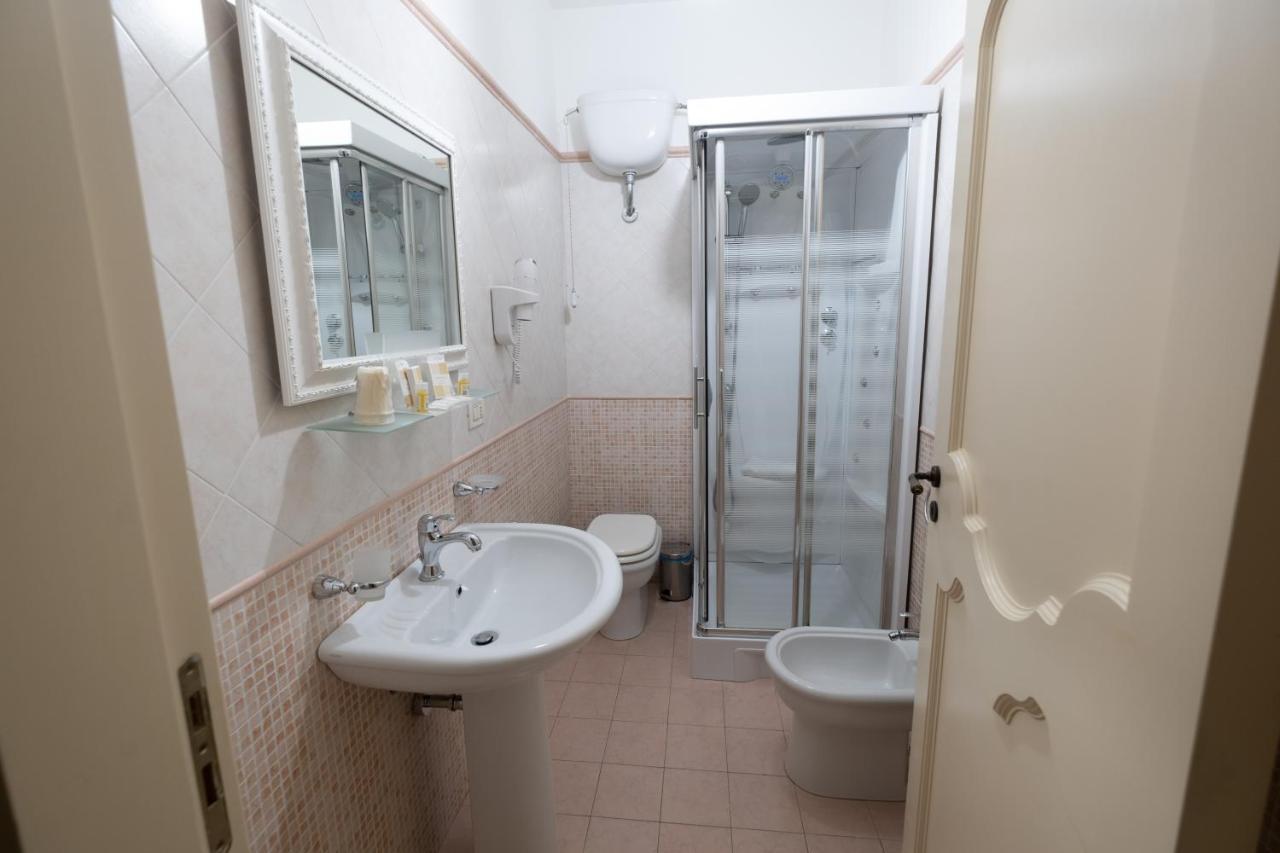 Hotel Borgo Di Ciaula Santa Flavia Luaran gambar