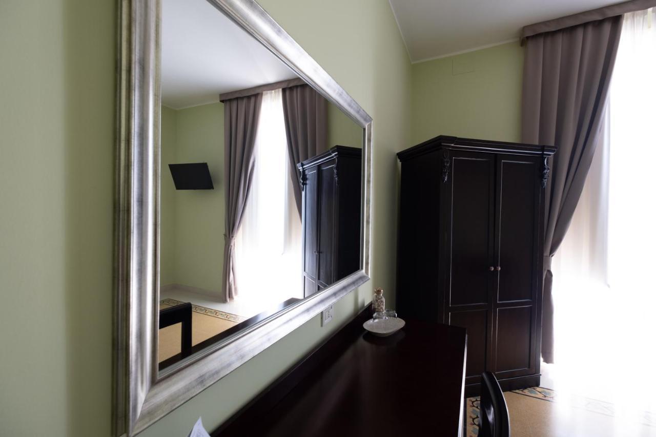 Hotel Borgo Di Ciaula Santa Flavia Luaran gambar